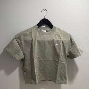 Womens cropped Nike t-Shirt